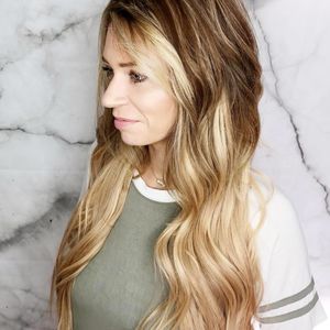 Meet your Posher, Stephanie